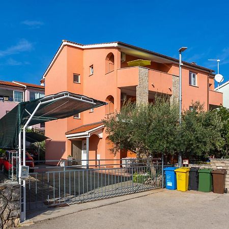 Beautiful Apartment In Krk With Kitchen Krk Town Exteriör bild