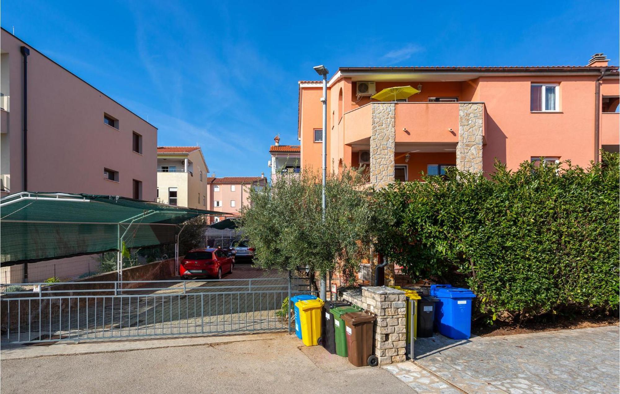 Beautiful Apartment In Krk With Kitchen Krk Town Exteriör bild